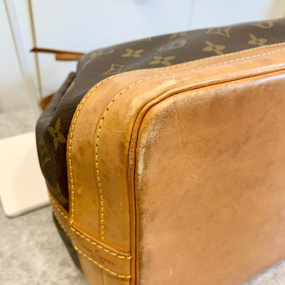 Authentic Louis Vuitton Neo petit GM - Picture 10 of 14